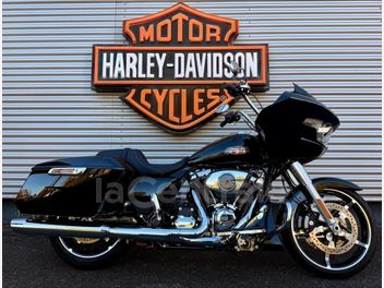 HARLEY DAVIDSON TOURING ROAD GLIDE 1923