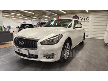 INFINITI 