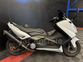 YAMAHA T-MAX 530