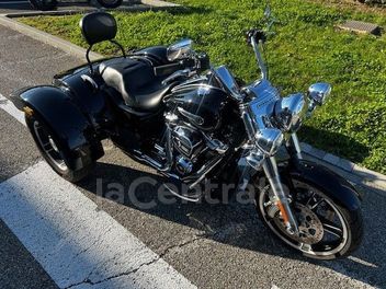 HARLEY DAVIDSON TRIKES FREEWHEELER  1745