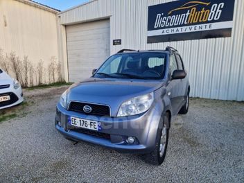 DAIHATSU TERIOS 2 II 1.5 105 LUXURY