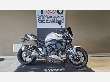 YAMAHA FZ 1 FAZER