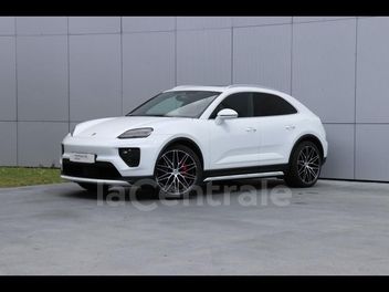 PORSCHE 