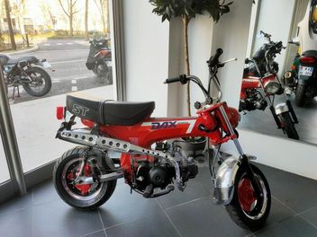 HONDA DAX 125