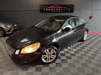 VOLVO S60 (2E GENERATION) II D3 163 MOMENTUM GEARTRONIC