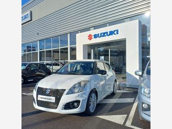 SUZUKI 