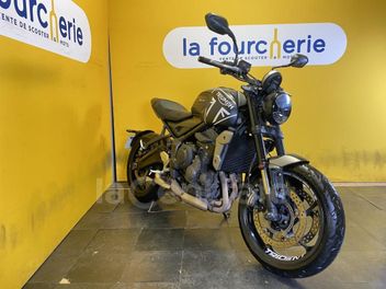 TRIUMPH TRIDENT 660