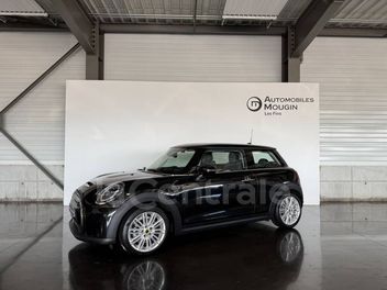 MINI MINI 3 3P HATCH 3P COOPER SE 184 ESSENTIAL