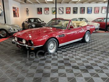 ASTON MARTIN V8 LWB VOLANTE V8