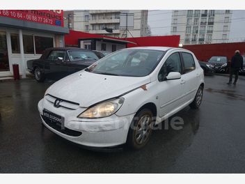 PEUGEOT 