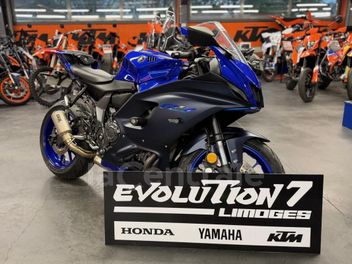 YAMAHA YZF R7 700