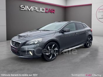 VOLVO V40 (2E GENERATION) CROSS COUNTRY II CROSS COUNTRY D3 150 MOMENTUM GEARTRONIC 6