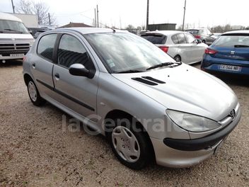 PEUGEOT 