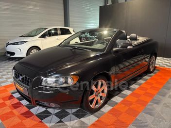 VOLVO C70 (2E GENERATION) CABRIOLET II CABRIOLET 2.0 D 136 SUMMUM