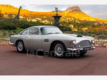 ASTON MARTIN DB4 3.6