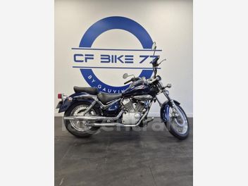 SUZUKI VL INTRUDER 125