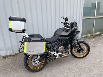 QJ MOTOR SRT 700 SX TOURING