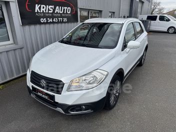 SUZUKI 