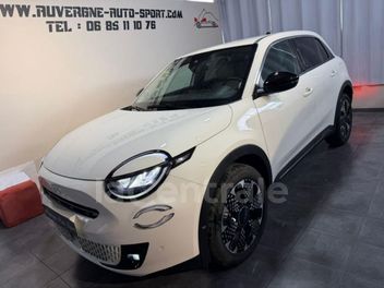 FIAT 600 (2E GENERATION) II 1.2 HYBRID 110 LA PRIMA DCT6