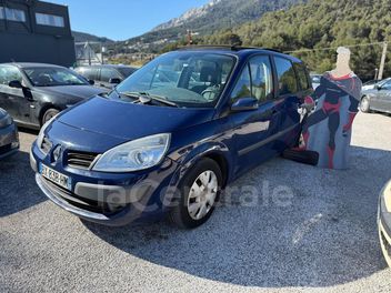 RENAULT GRAND SCENIC 2 II 1.9 DCI 130 FAP DYNAMIQUE BVA 7PL