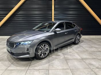 SKODA OCTAVIA 4 IV (2) 1.5 TSI HYBRID 150 SELECTION DSG7