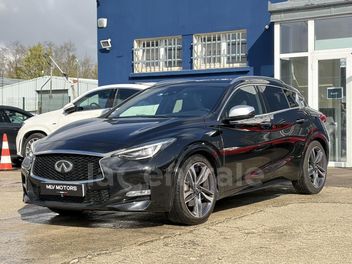 INFINITI Q30 2.0T 211 AWD SPORT DCT
