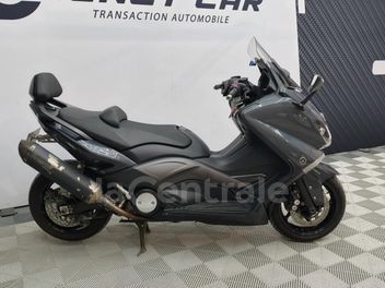 YAMAHA T-MAX 530
