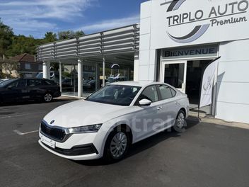 SKODA OCTAVIA 4 IV 1.0 TSI 110 AMBITION