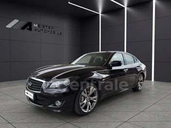 INFINITI 