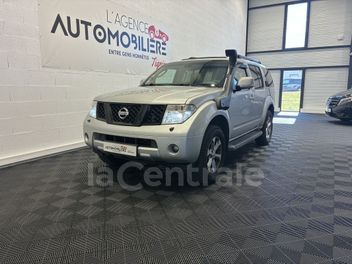 NISSAN PATHFINDER 2.5 DCI 171 SE 7PL