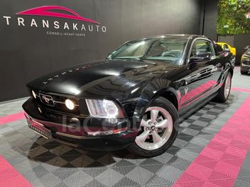 FORD MUSTANG 5 COUPE V 4.0 V6 214