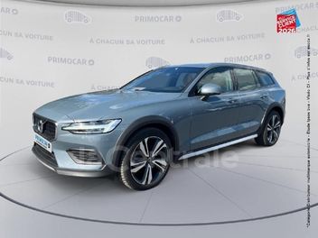 VOLVO V60 (2E GENERATION) CROSS COUNTRY II B4 AWD 197 CROSS COUNTRY PRO GEARTRONIC 8