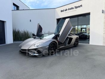 LAMBORGHINI 