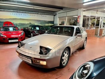PORSCHE 