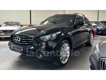 INFINITI 