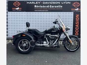 HARLEY DAVIDSON TRIKES FREEWHEELER 1868