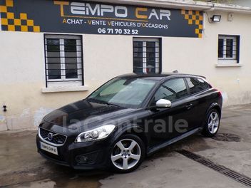 VOLVO C30 (2) D2 115 R-DESIGN