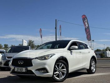 INFINITI 