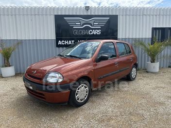 RENAULT CLIO (2) 1.2 OASIS 5P