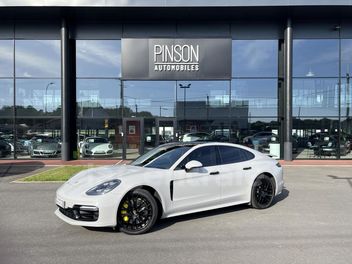 PORSCHE 