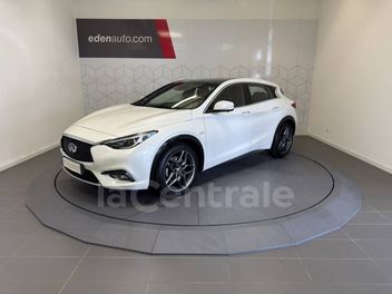 INFINITI Q30 2.2D 170 PREMIUM TECH DCT