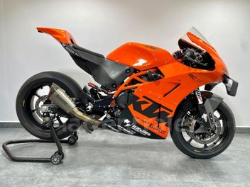 KTM RC8 890
