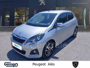 PEUGEOT 