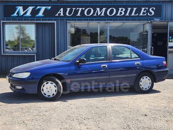 PEUGEOT 