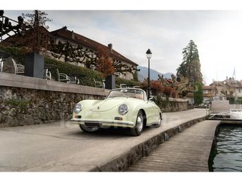 PORSCHE 