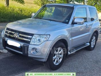 MITSUBISHI PAJERO 3 III (2) 3.2 DI-D 200 INFORM 3P