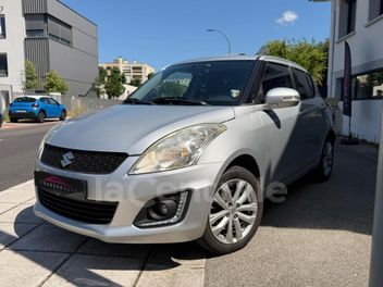 SUZUKI 
