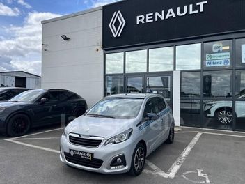 PEUGEOT 
