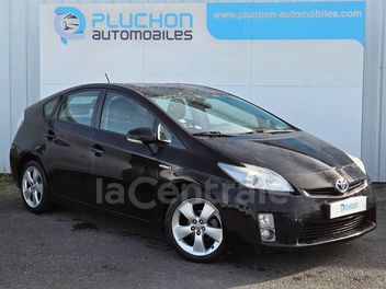 TOYOTA PRIUS 3 III 136H LOUNGE