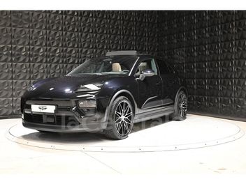 PORSCHE 